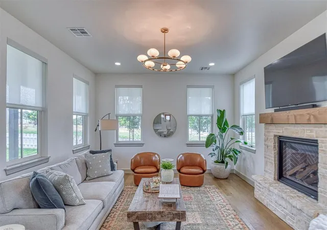 Photo 4 of Single family home for sale at 18457 Sweetwater Ln, Norman, OK 73072 | MLS# 1251358 | Listing updated on 2026-10-07