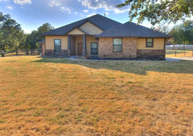 Photo 1 of Single family home for sale at 3023 Piper Ln, Choctaw, OK 73020 | MLS# 1251363 | Listing updated on 2026-10-07