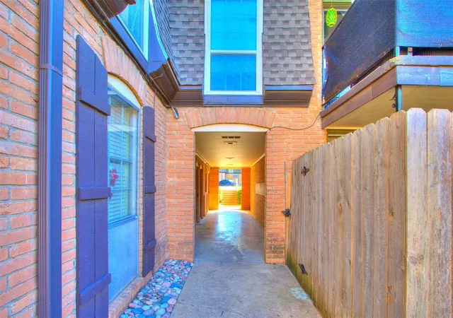 Photo 3 of Condo for sale at 6100 N Brookline Ave #27, Oklahoma City, OK 73112 | MLS# 1251364 | Listing updated on 2026-10-29