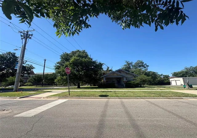 Photo 1 of Sale Pending at 1447 Nw 25th Street, Oklahoma City, OK 73106 | MLS# 1251370 | Listing updated on 2026-09-30