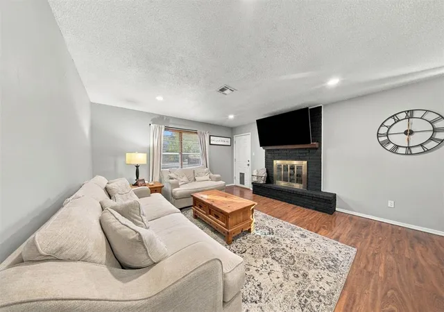 Photo 4 of Sale Pending at 113 Hardesty Dr, Shawnee, OK 74804 | MLS# 1251377 | Listing updated on 2026-10-08