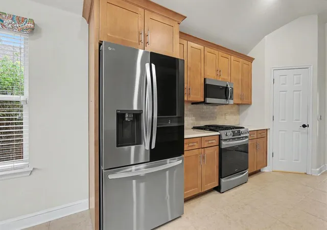 Photo 4 of Single family home for sale at 1717 Kamber St, Edmond, OK 73003 | MLS# 1251379 | Listing updated on 2026-10-01