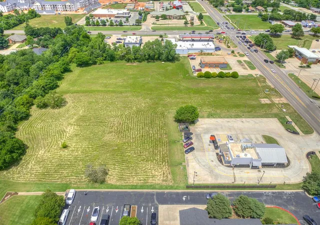 Land for sale at 1100 W 3rd Street, Edmond, OK 73003 | MLS# 1251394