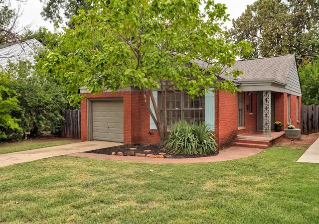 Photo 1 of Single family home for sale at 2625 Nw 24th Street, Oklahoma City, OK 73107 | MLS# 1251395 | Listing updated on 2026-10-07