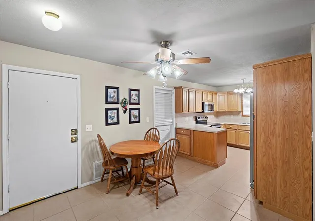 Photo 2 of Single family home for sale at 926 S Highland Dr, Mustang, OK 73064 | MLS# 1251396 | Listing updated on 2026-10-05