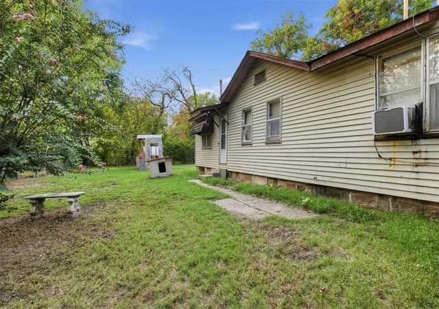 Photo 3 of Single family home for sale at 615 S 26th Street, Muskogee, OK 74401 | MLS# 1251398 | Listing updated on 2026-10-08