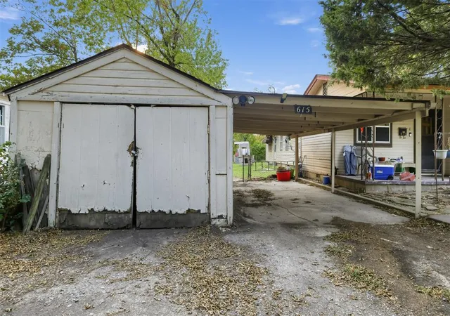 Photo 3 of Single family home for sale at 615 S 26th Street, Muskogee, OK 74401 | MLS# 1251398 | Listing updated on 2026-10-08