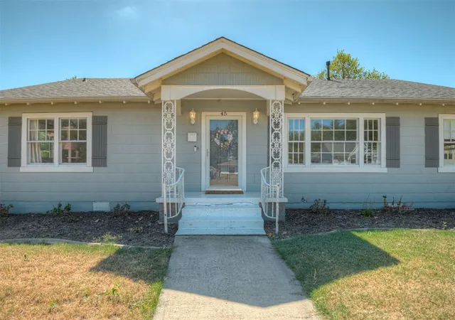 Photo 3 of Single family home for sale at 45 E Drummond St, Shawnee, OK 74801 | MLS# 1251402 | Listing updated on 2026-10-07