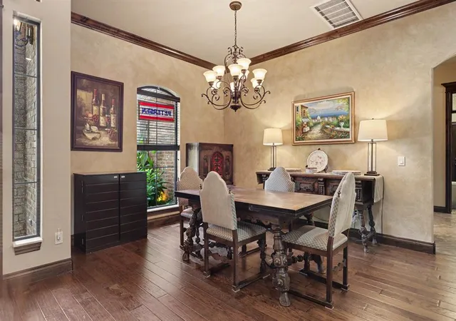 Photo 4 of Single family home for sale at 420 Stonemill Blvd, Yukon, OK 73099 | MLS# 1251414 | Listing updated on 2026-10-06