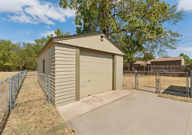Photo 3 of Single family home for sale at 9219 Ne 13th Street, Oklahoma City, OK 73130 | MLS# 1251433 | Listing updated on 2026-10-02