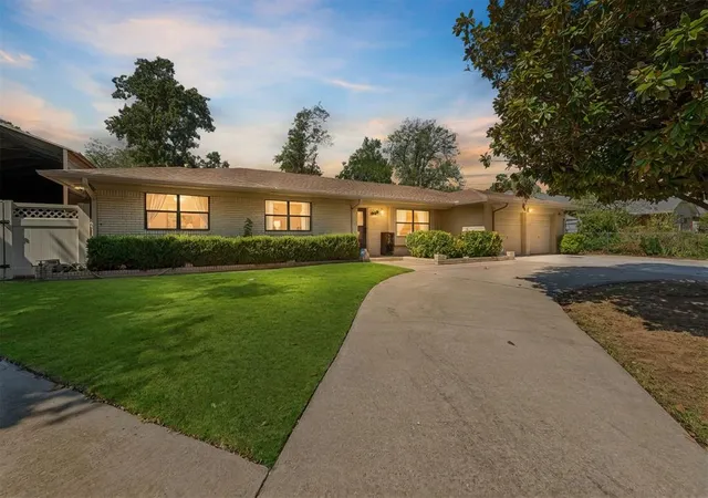 Single family home for sale at 1909 N Graham Ave, Oklahoma City, OK 73127 | MLS# 1251437
