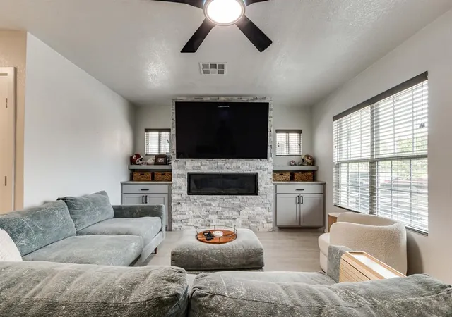 Photo 4 of Sale Pending at 1132 NW 28th Street, Oklahoma City, OK 73106 | MLS# 1251441 | Listing updated on 2026-10-01
