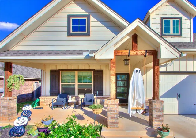 Photo 4 of Single family home for sale at 617 Side Trak Rd, Yukon, OK 73099 | MLS# 1251451 | Listing updated on 2026-10-07