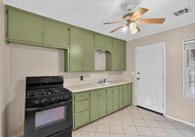 Photo 3 of Single family home for sale at 3613 S Dumas Ave, Oklahoma City, OK 73119 | MLS# 1251460 | Listing updated on 2026-10-06
