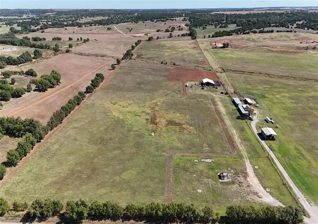 Photo 2 of Sale Pending at 19097 2640 Street, Binger, OK 73009 | MLS# 1251464 | Listing updated on 2026-10-09
