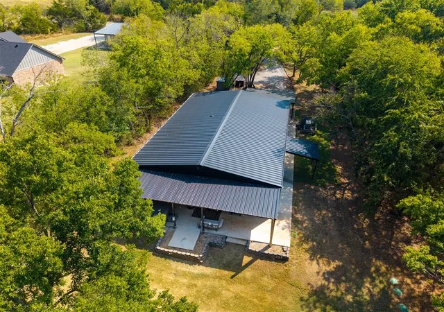 Photo 3 of Single family home for sale at 36606 Garretts Lake Rd, Shawnee, OK 74804 | MLS# 1251468 | Listing updated on 2026-10-05