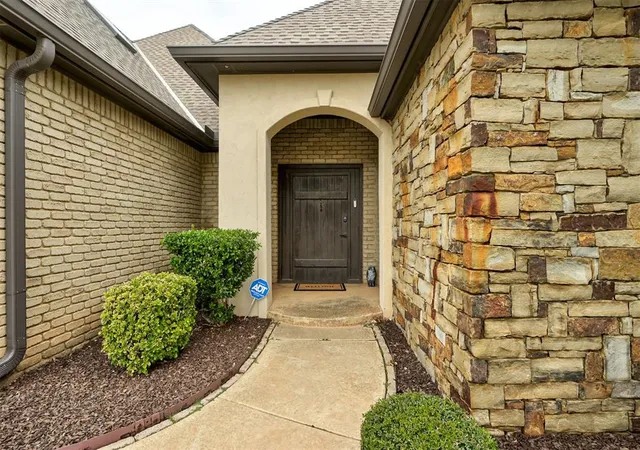 Photo 2 of Single family home for sale at 10744 N Ann Arbor Ave, Oklahoma City, OK 73162 | MLS# 1251471 | Listing updated on 2026-10-08