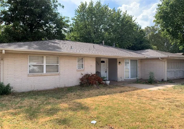 Photo 1 of Single family home for sale at 320 S Ranchwood Mannor Dr, Oklahoma City, OK 73139 | MLS# 1251485 | Listing updated on 2026-10-06