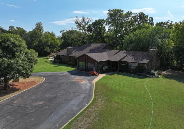 Single family home for sale at 1414 E Wilshire Blvd, Oklahoma City, OK 73111 | MLS# 1251487
