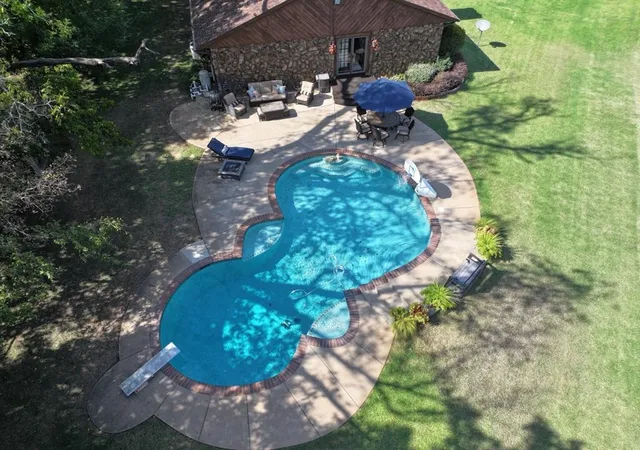 Photo 2 of Single family home for sale at 1414 E Wilshire Blvd, Oklahoma City, OK 73111 | MLS# 1251487 | Listing updated on 2026-09-30