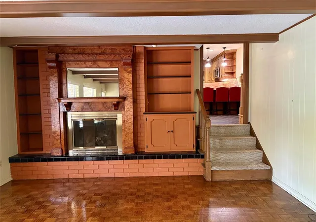 Photo 1 of Single family home for sale at 133 S Brentwood Dr, Oklahoma City, OK 73139 | MLS# 1251494 | Listing updated on 2026-09-30