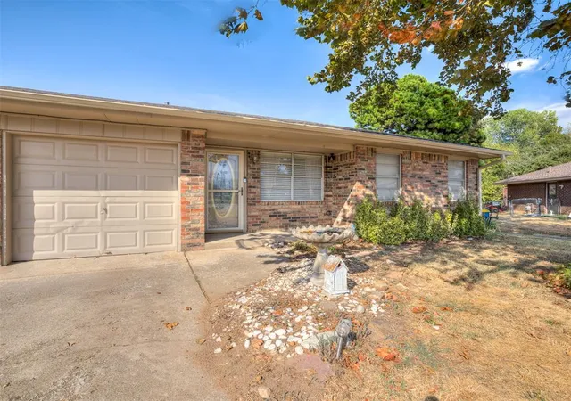 Photo 4 of Single family home for sale at 3323 Cox Cir, Choctaw, OK 73020 | MLS# 1251495 | Listing updated on 2026-10-02
