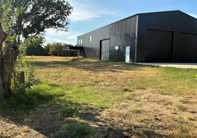 Photo 3 of Single family home for sale at 14031 Highway 99, Konawa, OK 74849 | MLS# 1251499 | Listing updated on 2026-09-30