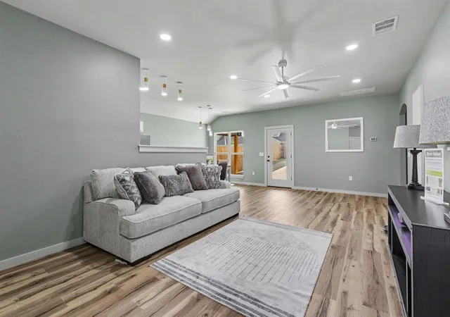 Photo 2 of Single family home for sale at 9820 Nw 144th Street, Yukon, OK 73099 | MLS# 1251503 | Listing updated on 2026-10-01