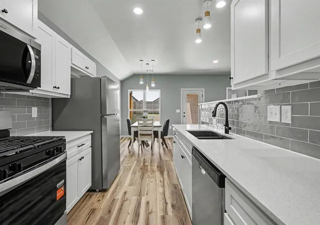 Photo 4 of Single family home for sale at 9820 NW 144th Street, Yukon, OK 73099 | MLS# 1251503 | Listing updated on 2026-10-01