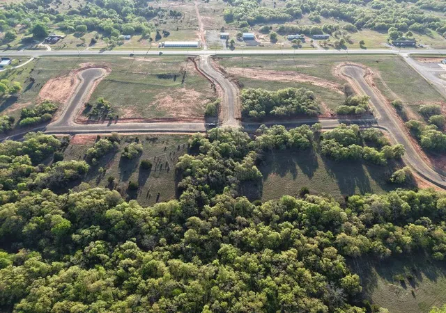 Photo 3 of Sale Pending at 10933 Buffalo Crk Rd, Blanchard, OK 73010 | MLS# 1251512 | Listing updated on 2026-09-30