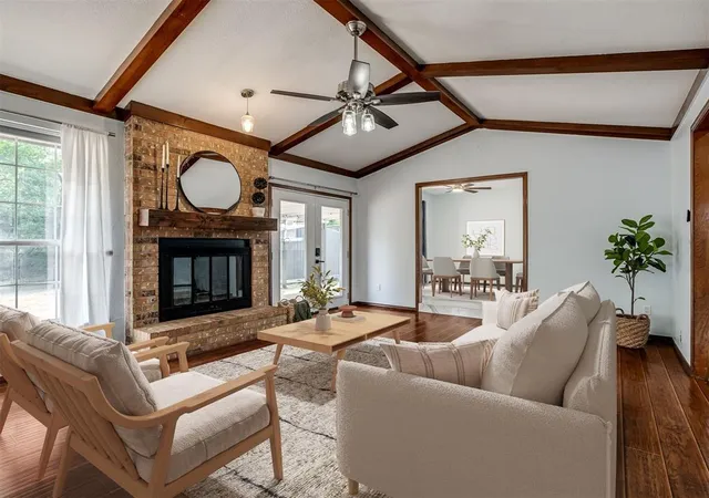 Photo 3 of Single family home for sale at 1908 Edgewater Ln, Edmond, OK 73013 | MLS# 1251524 | Listing updated on 2026-10-07