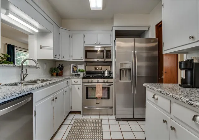 Photo 4 of Single family home for sale at 713 E Carroll Ln, Oklahoma City, OK 73110 | MLS# 1251540 | Listing updated on 2026-10-01