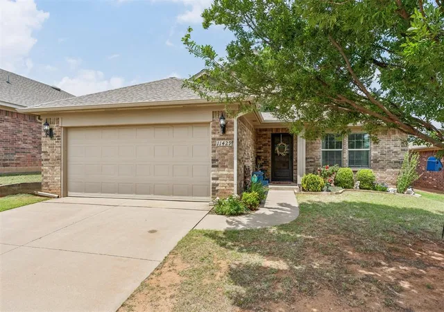 Photo 1 of Single family home for sale at 11429 Nw 130th Street, Piedmont, OK 73078 | MLS# 1251546 | Listing updated on 2026-10-02