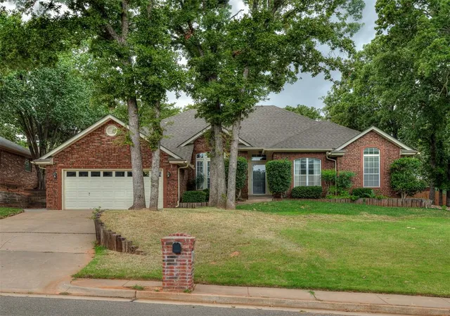 Photo 1 of Single family home for sale at 709 N Creek Dr, Edmond, OK 73034 | MLS# 1251549 | Listing updated on 2026-10-02