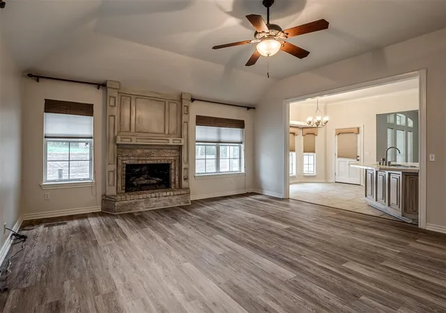 Photo 4 of Single family home for sale at 709 N Creek Dr, Edmond, OK 73034 | MLS# 1251549 | Listing updated on 2026-10-02
