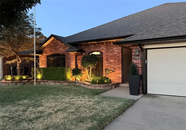 Photo 4 of Single family home for sale at 7204 Green Meadow Ln, Oklahoma City, OK 73132 | MLS# 1251550 | Listing updated on 2026-10-08