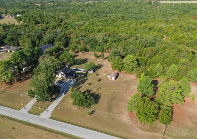 Photo 1 of Single family home for sale at 5148 N Enville Rd, Marietta, OK 73448 | MLS# 1251589 | Listing updated on 2026-10-02