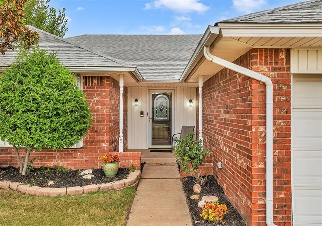 Photo 2 of Single family home for sale at 2437 SW 93rd Street, Oklahoma City, OK 73159 | MLS# 1251591 | Listing updated on 2026-10-07