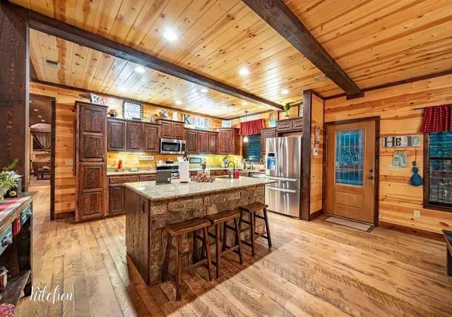Photo 4 of Single family home for sale at 44 Pine Blf Rd, Broken Bow, OK 74728 | MLS# 1251593 | Listing updated on 2026-10-06