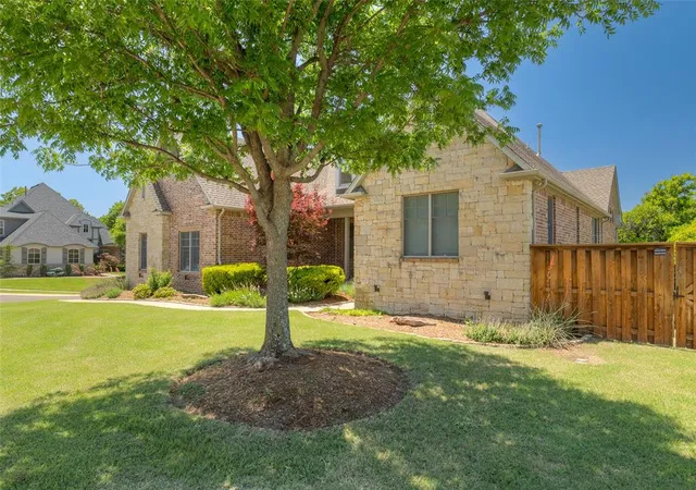 Photo 2 of Single family home for sale at 4409 Shorthorn Ln, Edmond, OK 73034 | MLS# 1251634 | Listing updated on 2026-10-19