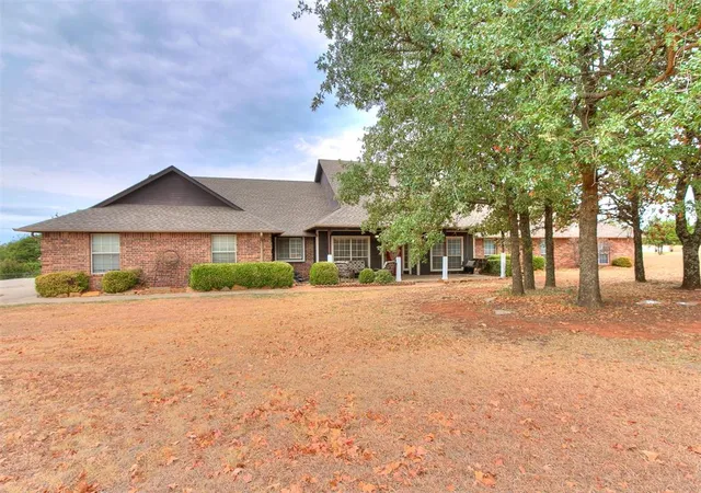 Photo 3 of Single family home for sale at 2019 Sandpiper Dr, Blanchard, OK 73010 | MLS# 1251640 | Listing updated on 2026-10-04