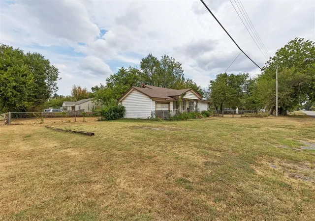 Photo 1 of Single family home for sale at 4000 Lawn Dr, Oklahoma City, OK 73115 | MLS# 1251648 | Listing updated on 2026-10-07