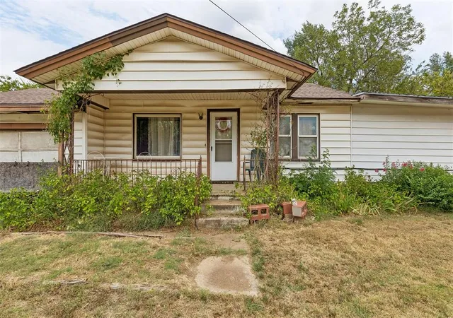 Photo 2 of Single family home for sale at 4000 Lawn Dr, Oklahoma City, OK 73115 | MLS# 1251648 | Listing updated on 2026-10-07