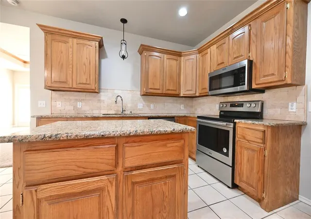 Photo 3 of Single family home for sale at 3317 Arizona Ave, Chickasha, OK 73018 | MLS# 1251650 | Listing updated on 2026-10-09