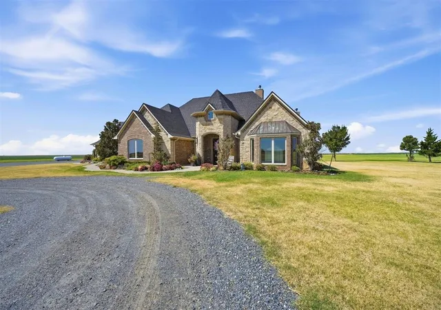 Photo 1 of Mansion for sale at 16353 S County Rd 213, Headrick, OK 73549 | MLS# 1251655 | Listing updated on 2026-10-02