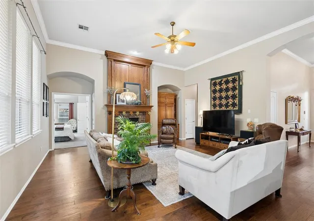 Photo 4 of Single family home for sale at 3813 Lorings Rd, Norman, OK 73072 | MLS# 1251656 | Listing updated on 2026-10-01