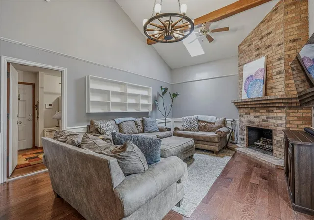 Photo 4 of Sale Pending at 1909 Robin Ridge Dr, Norman, OK 73072 | MLS# 1251678 | Listing updated on 2026-10-03