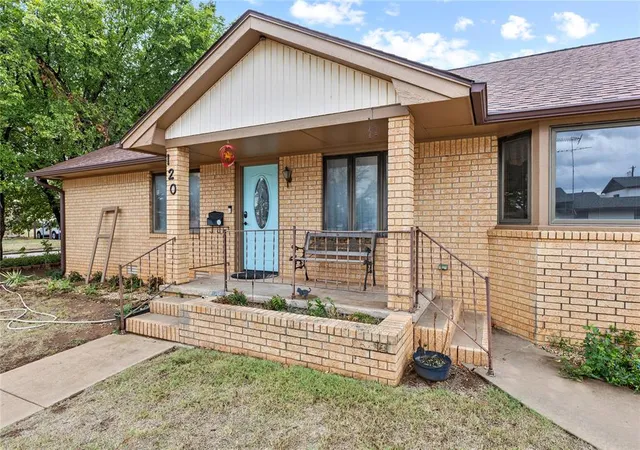 Photo 4 of Sale Pending at 120 E Maple St, Fairview, OK 73737 | MLS# 1251687 | Listing updated on 2026-10-11