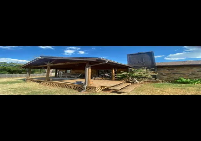 Photo 4 of Single family home for sale at 317 Sahoma Ter, Edmond, OK 73013 | MLS# 1251688 | Listing updated on 2026-10-02