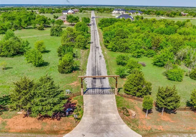 Photo 1 of Land for sale at Estates Dr, Washington, OK 73093 | MLS# 1251700 | Listing updated on 2026-10-05
